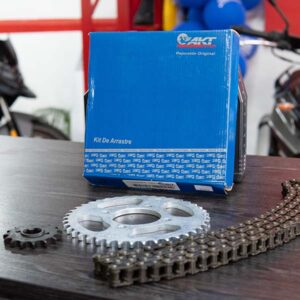 KIT DE ARRASTRE AKT 125-150